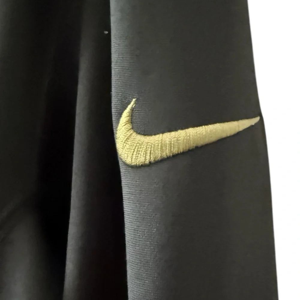 Nike 2016 NFL Carolina Panthers Salute to Service On-Field Hoodie, Size Large.